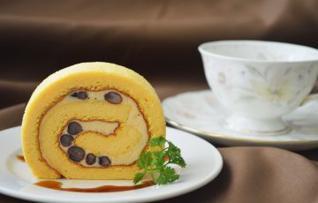 伝統的な熊本の野菜【春日ぼうぶら】をロールケーキでたっぷり味わう